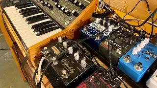 Jam: Moog Sub 25, Count to Five, Tensor, Avalanche Run, Empress Superdelay, Akai Rhythm Wolf