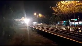 Pengiriman kereta api lokomotif vintage bb 303 78 04