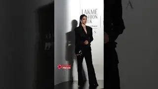 Malavika Mohanan Choudry Arrives At Lakme Fashion Week Day 😍🔥💃