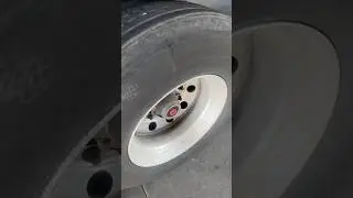 This Tire Is A Huge DOT Violation #trucking