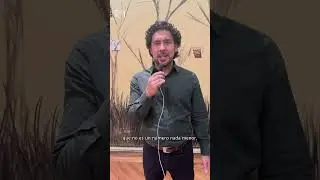 Jonathan Gamboa, egresado de Utadeo y jefe de gabinete de APCIC, celebra 70 a&ntilde;os de su alma mater.🎉