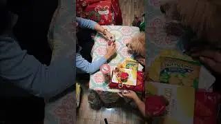 SMALL GIFTS EXCHANGE TREND 