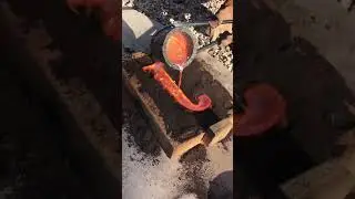 Casting the letter J In Nordic Gold #gold #forge #sculpture