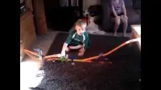 William more Hot Wheels tracks