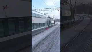 Эл.-воз ЭП20-006 (ТЧЭ-6) с поездом &laquo;Буревестник/двухэтажный состав&raquo; № 703Х Москва &mdash; Нижний Новгород.