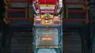 Sts Cranes Loading Container With Double Spreader #short #ship #vessel #crane #gantrycrane