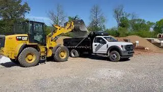 Ford F-600 Dump Truck