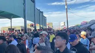 Pura fiesta Cada semana en el swapmeet de Las Vegas 