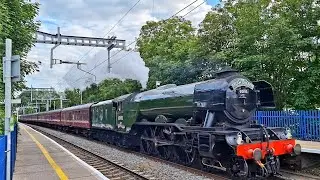 Flying Scotsman 60103 Passing Through Reading West 1Z76