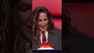 Sebasti&aacute;n Yatra, Mal&uacute;, Pablo L&oacute;pez y Mika debaten sobre el romanticismo #LaVoz #Shorts