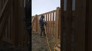 Nailing fence pickets🤘 #rock #fencebuilder #satisfying #fencecontractor #parkwaydrive
