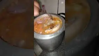 Sopa de pollo con costilla ahumada 
