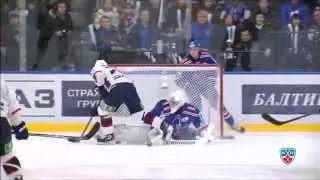 Юдин спасает ворота СКА / Yudin deflects Wolski's shot with his legs