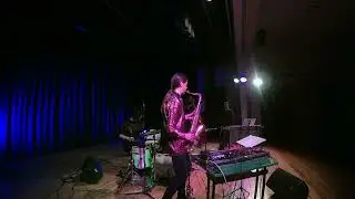 Luigi Vitale Vibrations