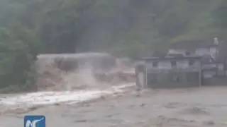 Yangtze River reports first flood peak