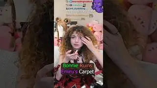 Бонни РАЗРУШАЕТ ковер Эмиру во время косплея #emiru #bonnierabbit #bonnie #celebi #twitchclips