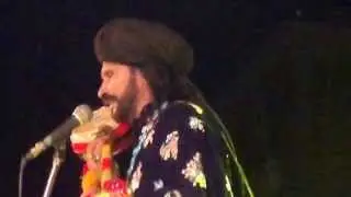 Sain Zahoor Live (Ni Main Kamli Yaar) at Peeru's Cafe Lahore, Sept 2012
