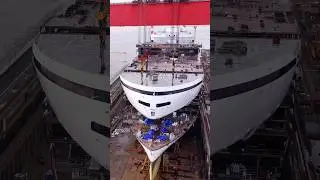 Premiering Winter 2026: #MSCWorldAsia is coming together as construction continues at the shipyard.