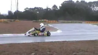 Kart Racing - Tyre comparison: Mojo and Dunlop wets