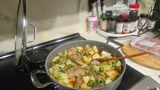 Баранина тушеная с картофелем по рецепту из Хайфы.