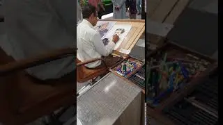 Artist in #Emporium #Mall #Lahore #Making #Portraits #Art #Pakistan #Sketch #2020 #2021 #Shopping