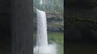 4k High Resolution 1080 x 1920 Pixel 9:16 Ratio Fantastic Nature Waterfall Video