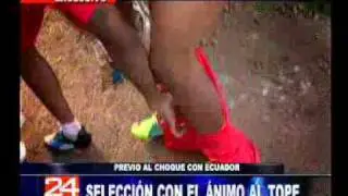 &iexcl;La locura!: Juan Vargas le baj&oacute; el short a Foquita Farf&aacute;n