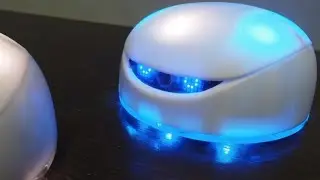 Vortex robot toy hands on