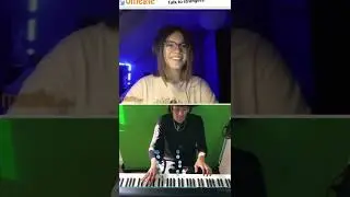 Elle me demande de jouer l&rsquo;opening de SNK😳 #zoenpiano #piano #omegle #anime