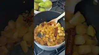How To Make Pear Chutney (Easy Autumn Recipe!)