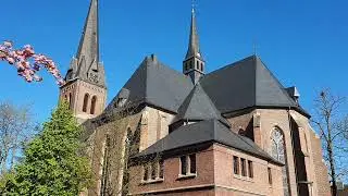 Oberhausen (OB) Styrum kath. Kirche St. Joseph : Vollgeläut