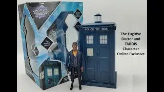 Doctor Who Action Figure Review - The Fugitive Doctor and TARDIS Character Online Exclusive Set