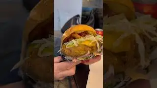 Flipamos en GOAT Burger #madrid #bestburgers #smashburger #simplythebest #royalwithcheese