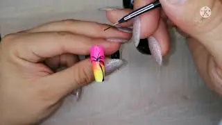 Summer nails! Diseño con pigmentos neón y palmeras