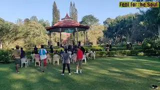 Walking thru Cubbon Park, Bengaluru!
