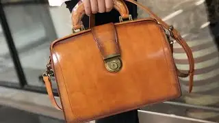 Women's Retro Female Doctor Style Handbag Purse