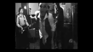 La Flingue - One chord one beat
