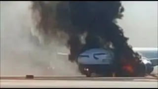 Emirates Boing 777 Dubai International Airport Crash Fire emergency landing