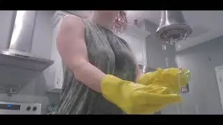 ASMR-Washing Dishes With Rubber Gloves No Talking