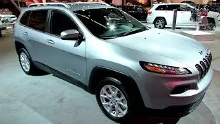 2014 Jeep Cherokee Latitude - Exterior and Interior Walkaround - 2013 LA Auto Show