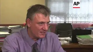 Gun expert says Pistorius defence doesn't stand up, lawyer comment