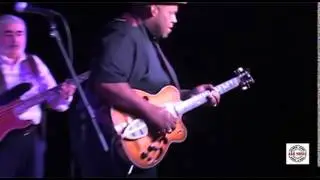 Slam Allen playing Soloflight guitar from Gerhards Guitarworks