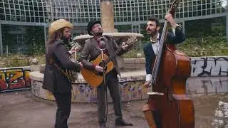Yonder Boys - New Bohemians (Live)
