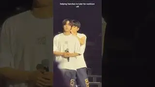 Mark is all about act of service to his baby 💚 #markhyuck #nct