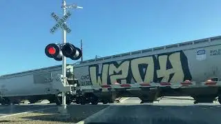UP 5948 leads an inbound train on the Phoenix Sub at Recker Rd