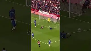Wissa Tries and scores! #premierleague #brentfordfc