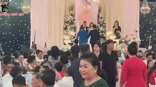 Đi đám cưới toàn trai xinh gái đẹp