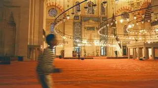 Istanbul – be open, but critical