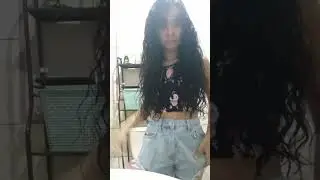 Agua de pi&ntilde;a para definir el cabello rizado🥰
