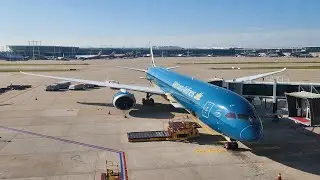 Vietnam Airlines 787-10 Seoul Incheon To Ho Chi Minh City 